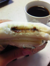 白いホットケーキ＠サンクス　１２６円 画像2