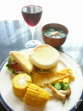 ◎Suntory デリカメゾン　デリシャス　ロゼ　299円 画像2