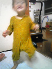ごんべさんの息子が風邪ひいた―っつ、そこーで慌てて湿布しぃたぁあ 画像3