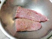 今日は・・・生ハム仕込み 画像1