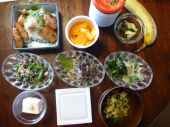 okko23 立ち食い蕎麦屋で立ち飲み 画像1