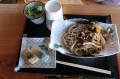 今日は傘と上着を！