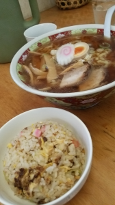 ラーメンと半チャーハンと菜の花と 画像1