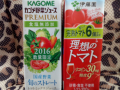 野菜ジュースと豆乳、青汁