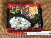 木曜日 画像2