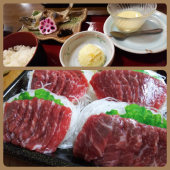 車に朝ごはん 画像1