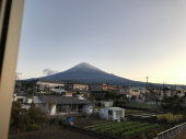 富士山　雪が下がる 画像1