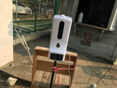 万ちゃん記 (1385)【 一石二鳥（の自動検温器）】～今回(今年)こそリバウンドしない！ 画像1