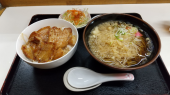 フロアに一人 画像1