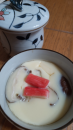 茶碗蒸しと、りんご。