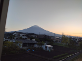 連休前の忙しさ懐かしい 画像1