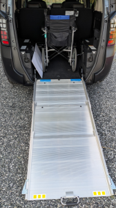 点検＆リコール と 車いす仕様車 画像1
