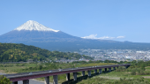 U氏のお膝元 画像1