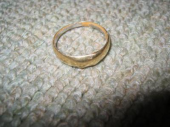 金の指輪を拾った。 画像1