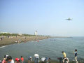 城南島海浜公園の横でお仕事・・暑い・・