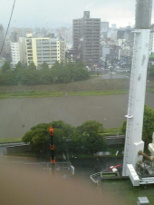 大雨洪水警報… 画像1
