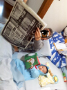 息子と並んで新聞を読むおぢさんはダメですかぁーーー！