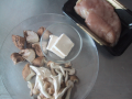 鶏肉ときのこのチーズ煮 手順1